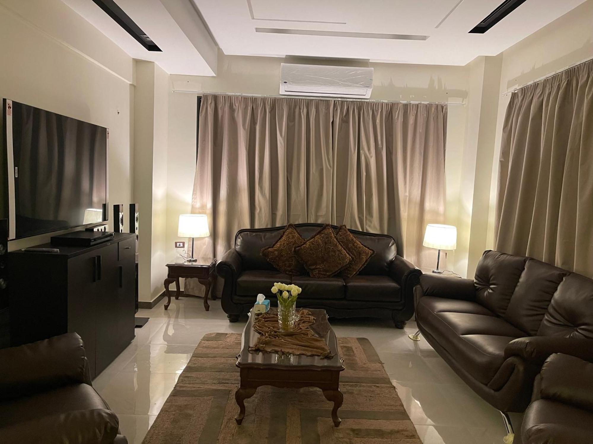 Royal In Private New In 255 Panafsig 11 Cairo